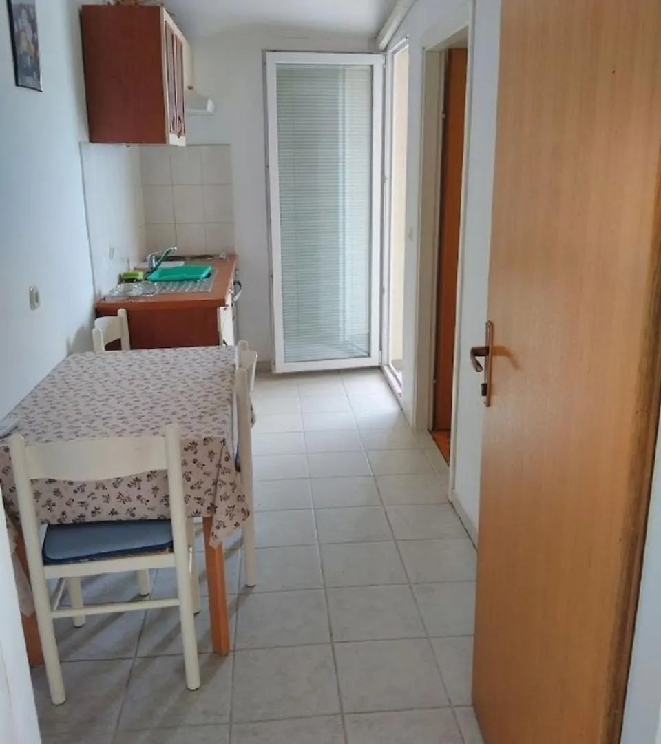 Apartment Davor Sali Hırvatistan