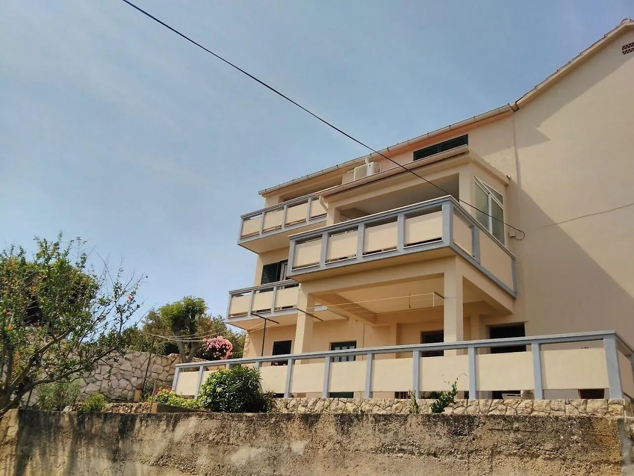 Apartment Davor Sali